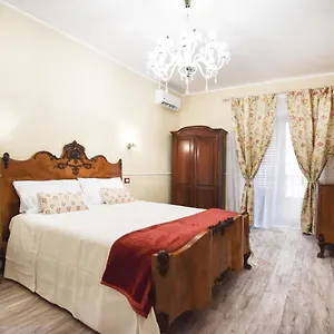  Appartamento Luxury Via Genova Italia