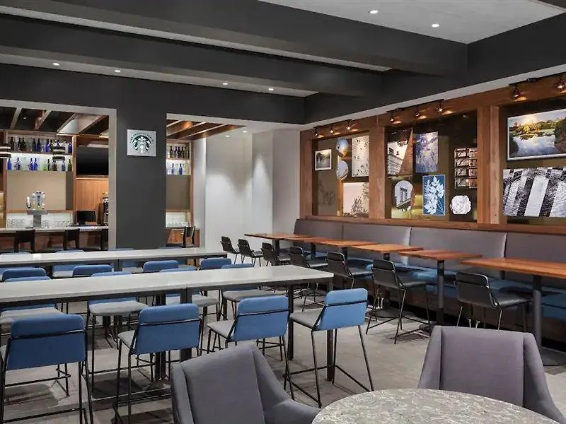 Hyatt Place New York City - Times Square 4*,  Estados Unidos